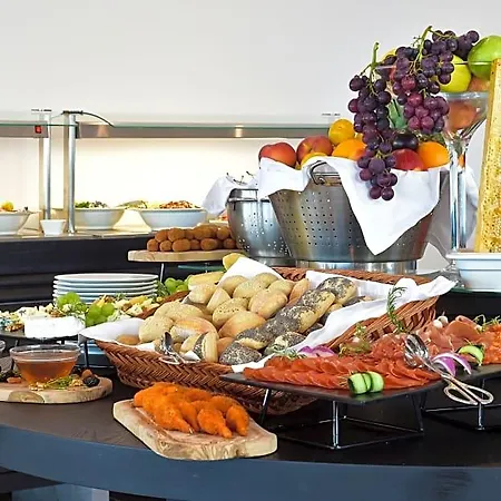 Algarve Race Hotel